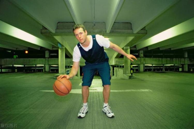 壹邦健康知识怎么才能练弹跳力打篮球弹跳力怎么训练效果好
