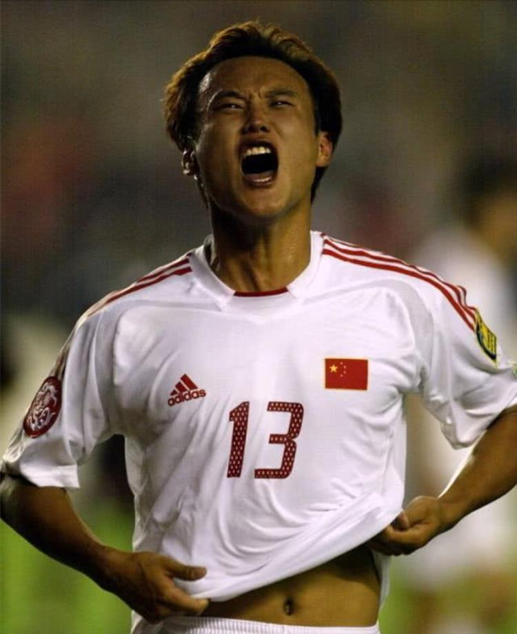 北京男足名单「星光熠熠盘点北京足球历史最佳11人速度与技术的完美结合」
