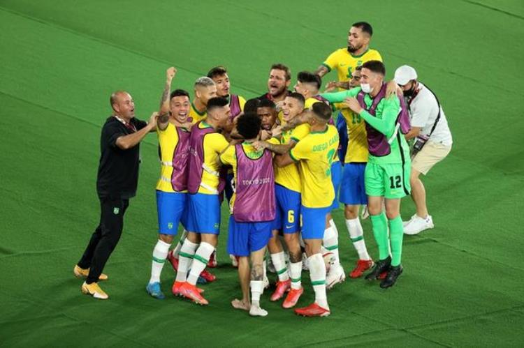 巴西男足奥运夺冠「瞰奥战况|120分钟鏖战巴西男足奥运卫冕成功」