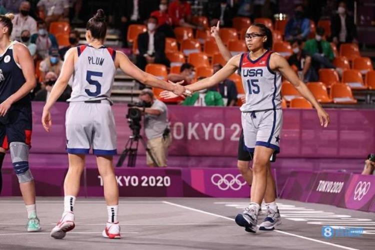 女子三人篮球决赛美国队1815击败俄罗斯队获得金牌