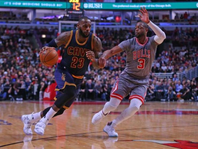 巴克利和詹姆斯谁力量大「詹姆斯和巴克利NBA对唱界的一股清流究竟谁能大红大紫」