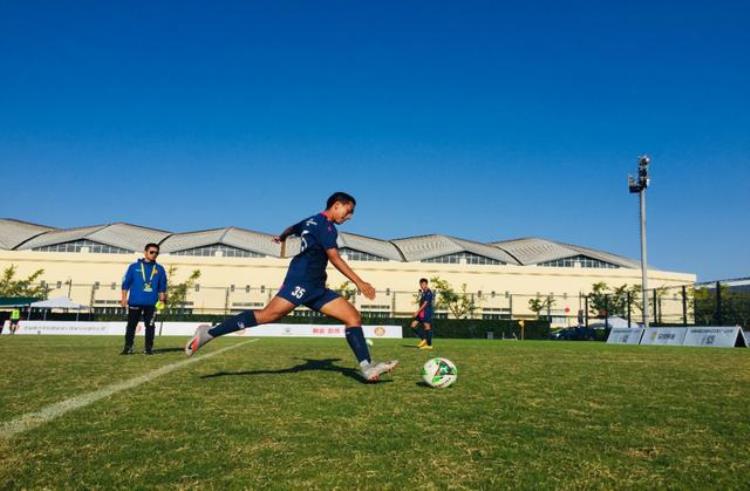 贡嘎杯足球赛大学「五大赛区201支队伍今日贡嘎杯校园足球联赛开战」