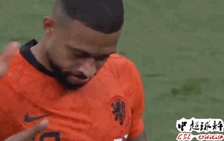 荷兰 欧洲杯 淘汰「心疼荷兰队欧洲杯惨遭淘汰27岁当红球星当场流泪痛哭」