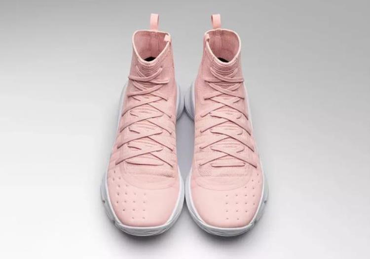 粉色篮球鞋怎么搭「秋天也要满满的少女心除了小白鞋粉色球鞋也能这么搭」