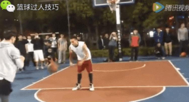 上海街球比赛「上海街球王男扮女装和老外单挑外国人懵逼的一瞬间」