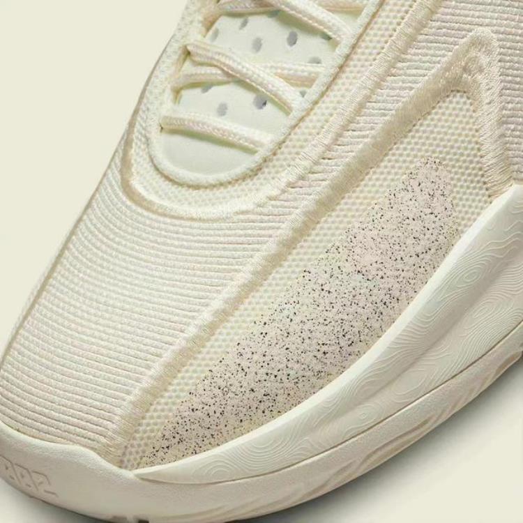 欧文9代什么时候发售「球鞋新鲜事欧文9清晰大图曝光会是Kyrie系列最后一作吗」