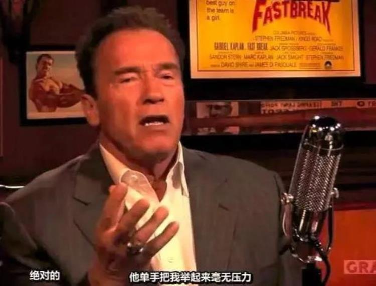 nba踩坏球鞋「NBA球员力量多强悍按扁篮球踩爆球鞋詹皇曾留下恐怖刹车印」