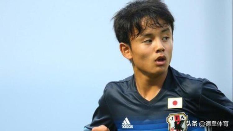 日本高中足球全国大赛「看过了日本的高中足球联赛再对比中国的我真的羡慕了」