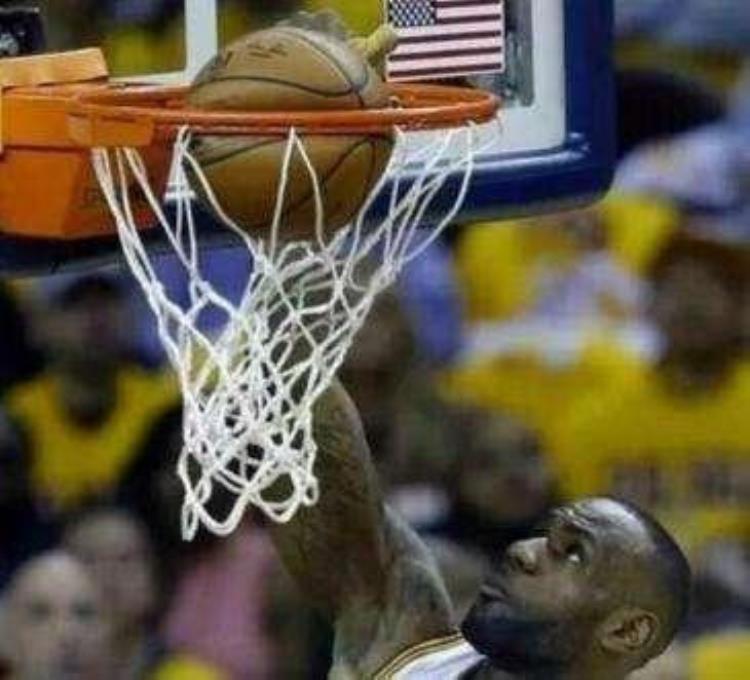 为什么普通人打不了nba「NBA球星力量有多恐怖看完就知道普通人为何打不了NBA」