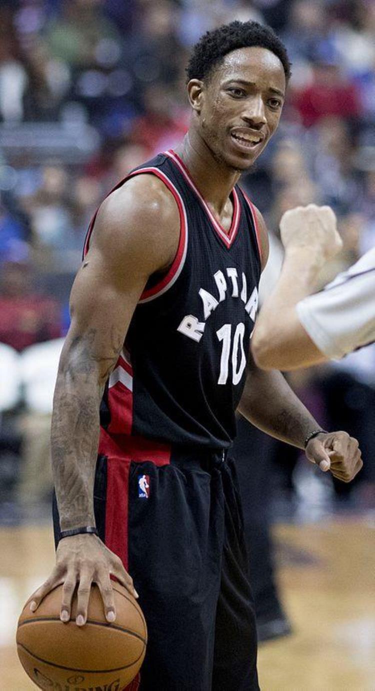 致敬科比nba球星们的评价怎么写「致敬科比NBA球星们的评价」