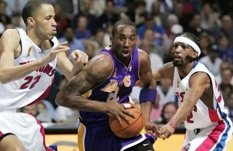 nba当今联盟最好球员排名「美媒评联盟史上最受欢迎的10大球星魔术师垫底科比詹皇进前三」