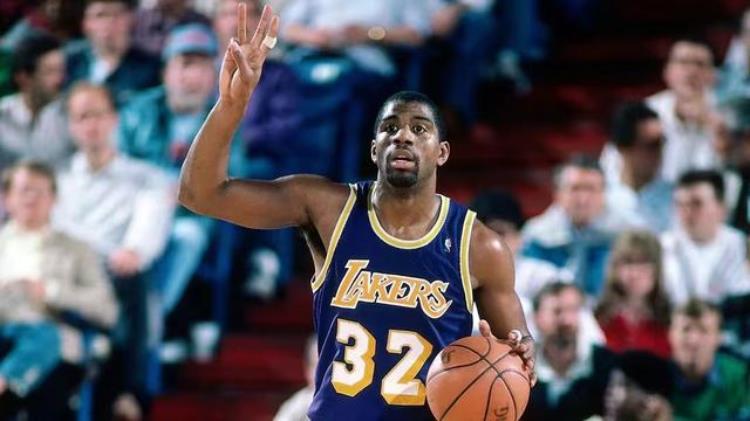 nba当今联盟最好球员排名「美媒评联盟史上最受欢迎的10大球星魔术师垫底科比詹皇进前三」