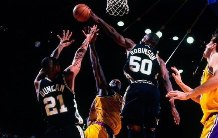 nba历史最强十大状元「NBA史上10大最强状元之610名艾弗森第9奥拉朱旺上榜」