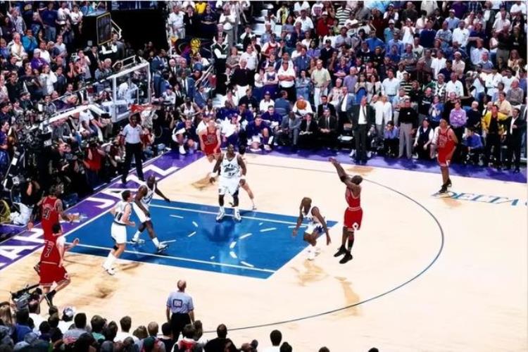 nba当今联盟最好球员排名「美媒评联盟史上最受欢迎的10大球星魔术师垫底科比詹皇进前三」