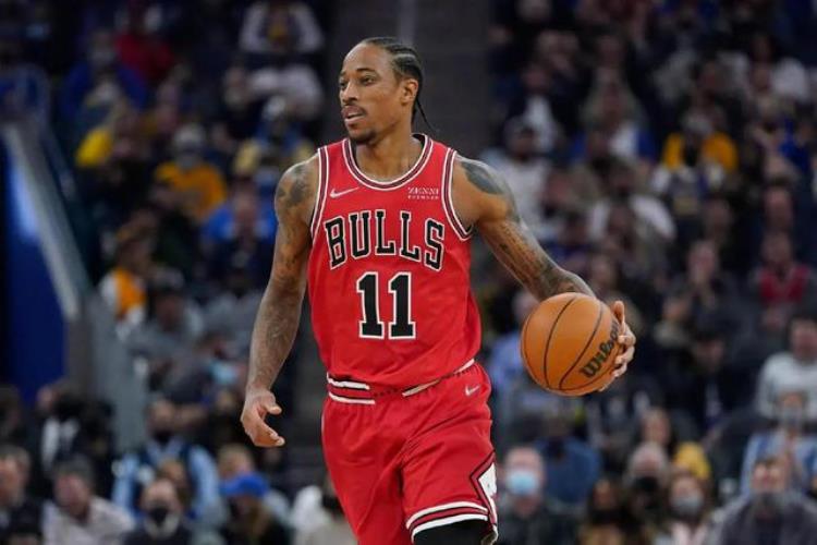 盘点nba现役十大拉胯球星有哪些「盘点NBA现役十大拉胯球星」