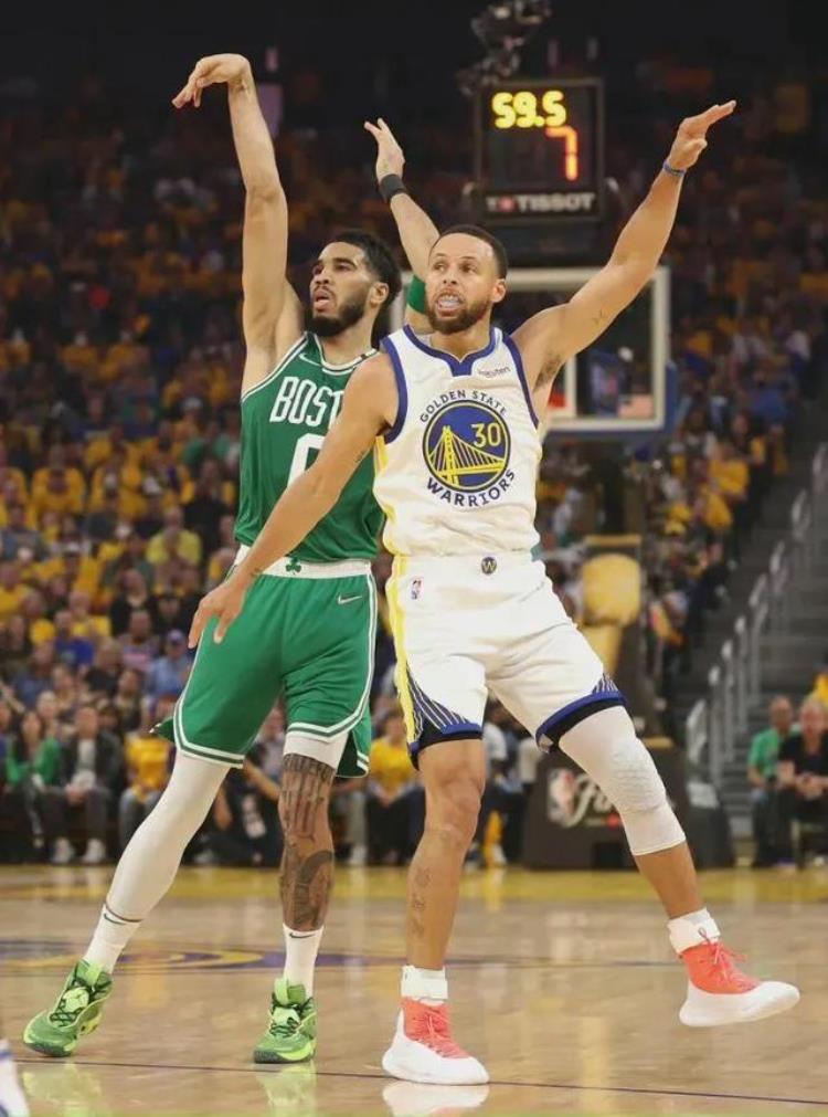 盘点nba现役十大拉胯球星有哪些「盘点NBA现役十大拉胯球星」