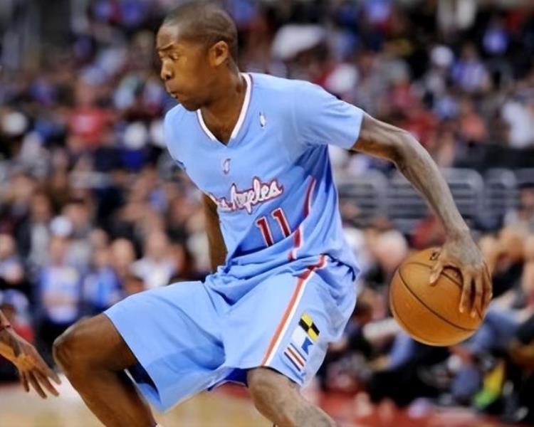 欧文最强变向「若NBA球星变向能力分4个等级库里A级欧文SS级那SSS有多猛」