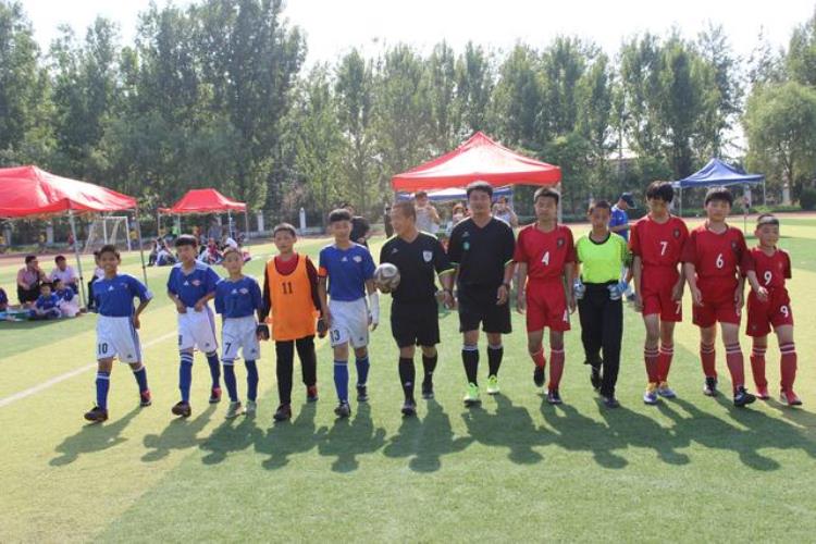 青少年校园足球赛「足球梦少年行我校参加县中小学足球联赛」