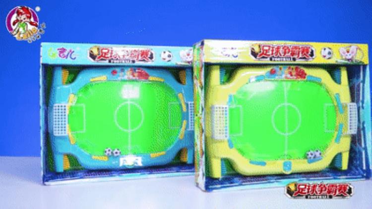 趣玩体育「玩具测评玩不腻的足球竞技桌游玩具来趣玩家族看开箱」