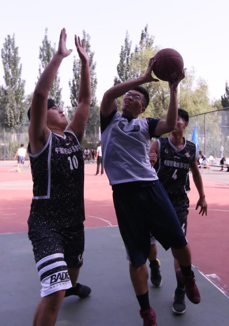 北京体育大学男子篮球队「首都高校篮球三对三挑战赛北京体育大学代表队夺得冠军」