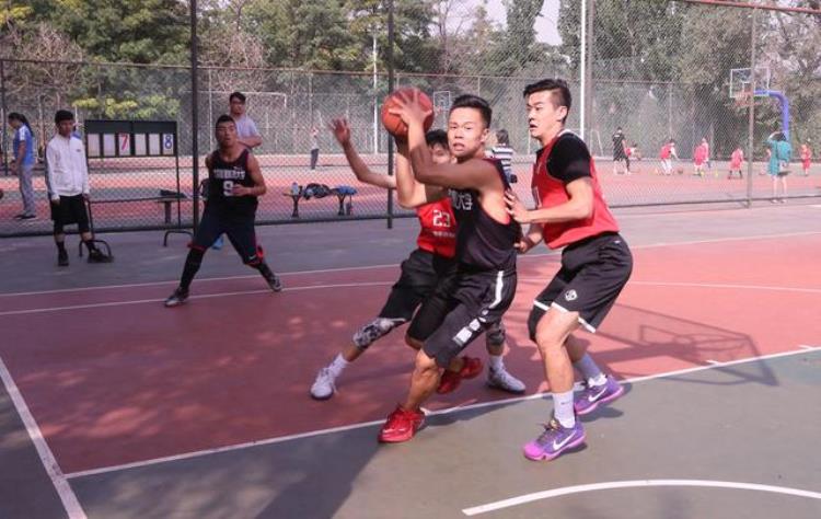 北京体育大学男子篮球队「首都高校篮球三对三挑战赛北京体育大学代表队夺得冠军」