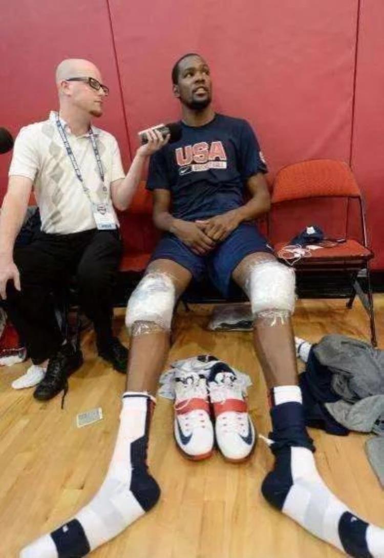 nba中谁的脚最大「NBA历史谁的脚最大奥尼尔第二姚明第五第一居然是他」