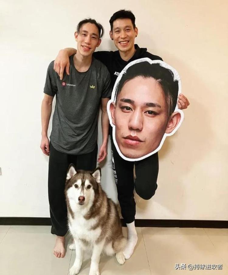 汉密尔顿nba「汉密尔顿骑小电驴超拉风广东男篮内线大杀器林书豪回忆往昔」