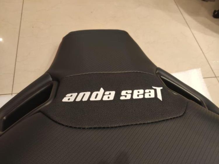 安德斯特赤焰王座双11多少钱「赛车级别全包裹电竞座椅安德斯特赤焰王座电竞椅开箱评测」