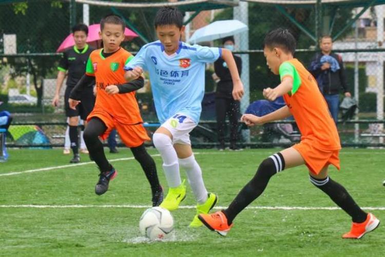 中山足球俱乐部「中山这项青少年足球赛吸引55支球队参加获得冠军的是这两支队」