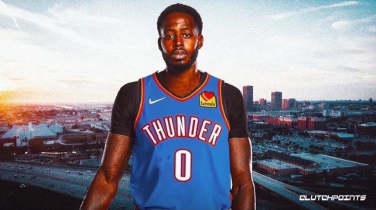 萧华老婆「NBA早间热搜萧华染新冠无法观战天王山之战三少加速回归故里」