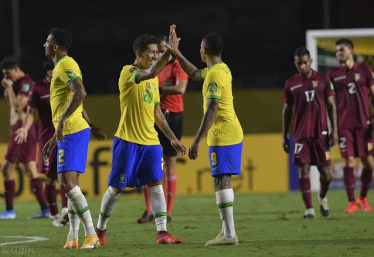 菲尔米诺巴西队号码「世预赛菲尔米诺破门制胜巴西10委内瑞拉三战全胜领跑」