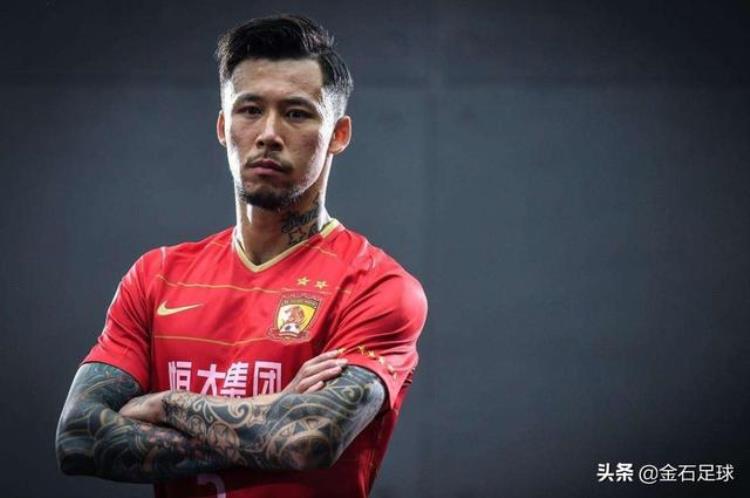 中国颜值最高的足球运动员「中国现役十大高颜值足球运动员盘点」