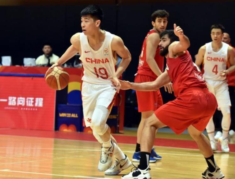 中国男篮击败伊朗「中国男篮战胜伊朗结束世预赛征程」