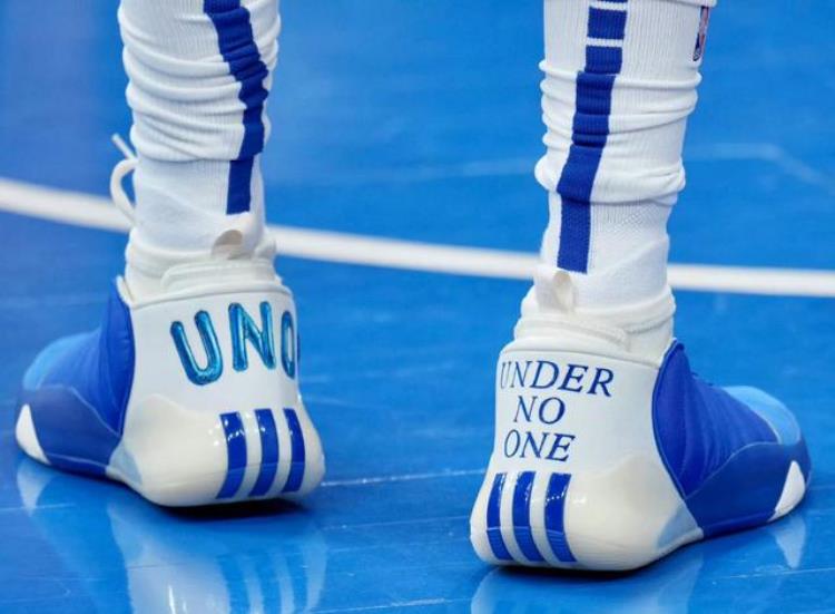nba球员穿什么鞋「球鞋大盘点NBA季后赛球员们都穿什么你最支持哪支球队」