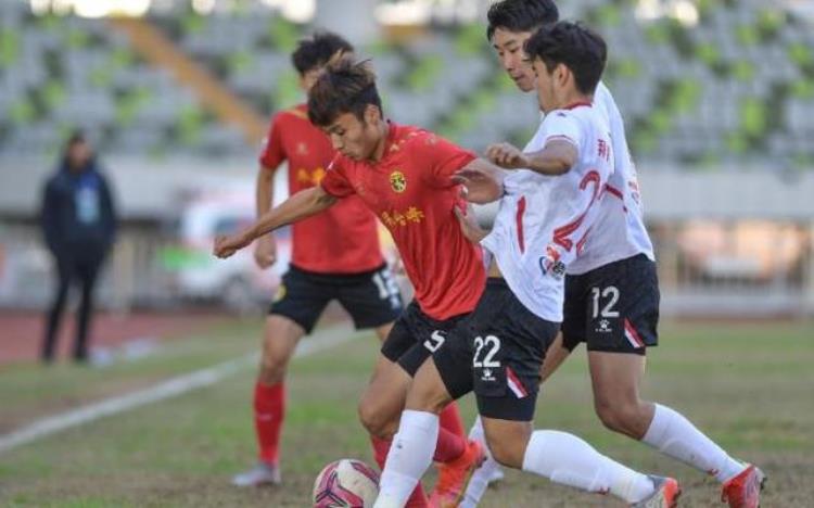 新疆 球员「降级输球核心离队新疆4支职业球队的2021年」