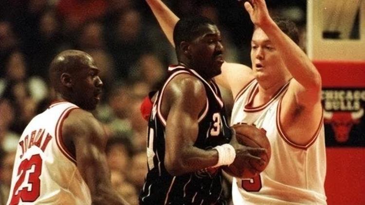 乔丹年代的篮球巨星「英雄惜英雄乔丹最欣赏的90年代篮球明星是谁」