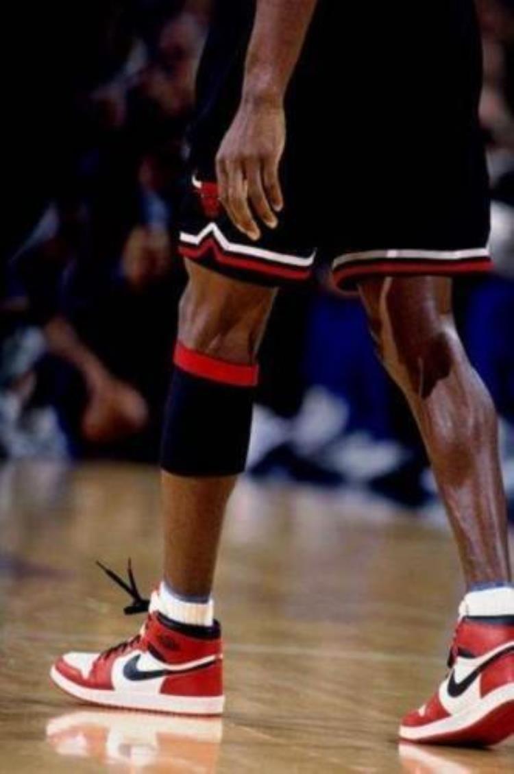 nba球星为什么腿细「为什么NBA球员大多粗胳膊细腿是天然的还是人为的」
