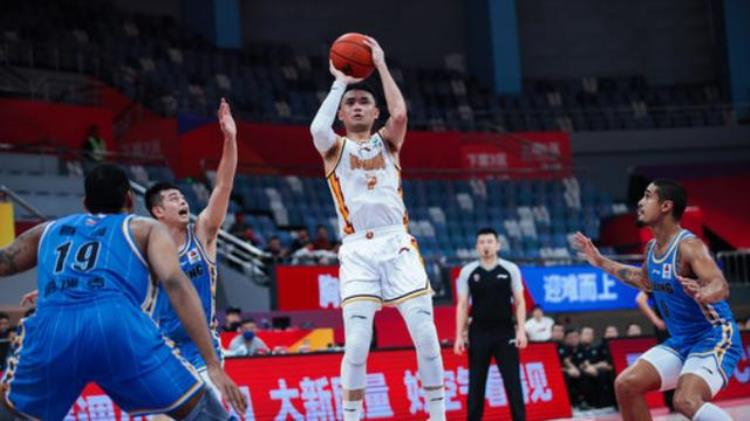 中国篮球三分最准的人「太准了命中41记三分球中国男篮看不上的最佳射手」