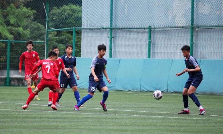 重庆市青少年足球比赛「处处有新意新赛季重庆市足球青训联赛激战正酣」