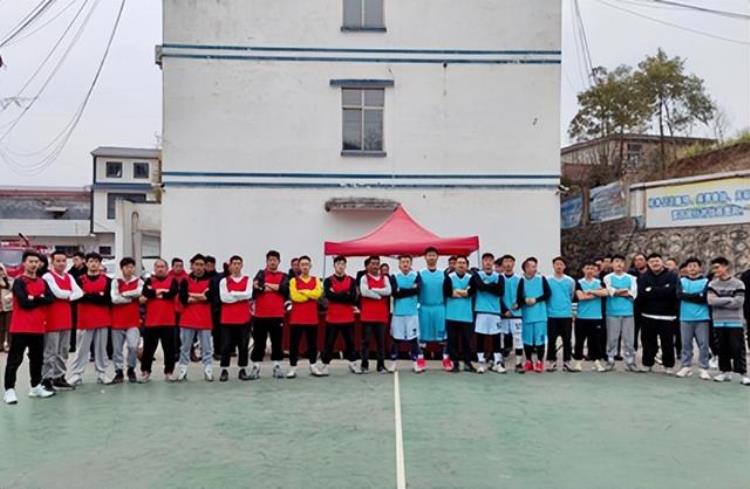 贵州乡镇篮球比赛「贵州白泥镇迎春杯篮球运动会圆满落幕」