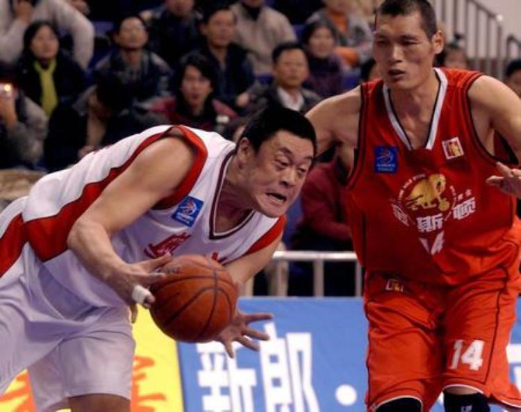 中国男篮最强5人「中国男篮最强五位置」