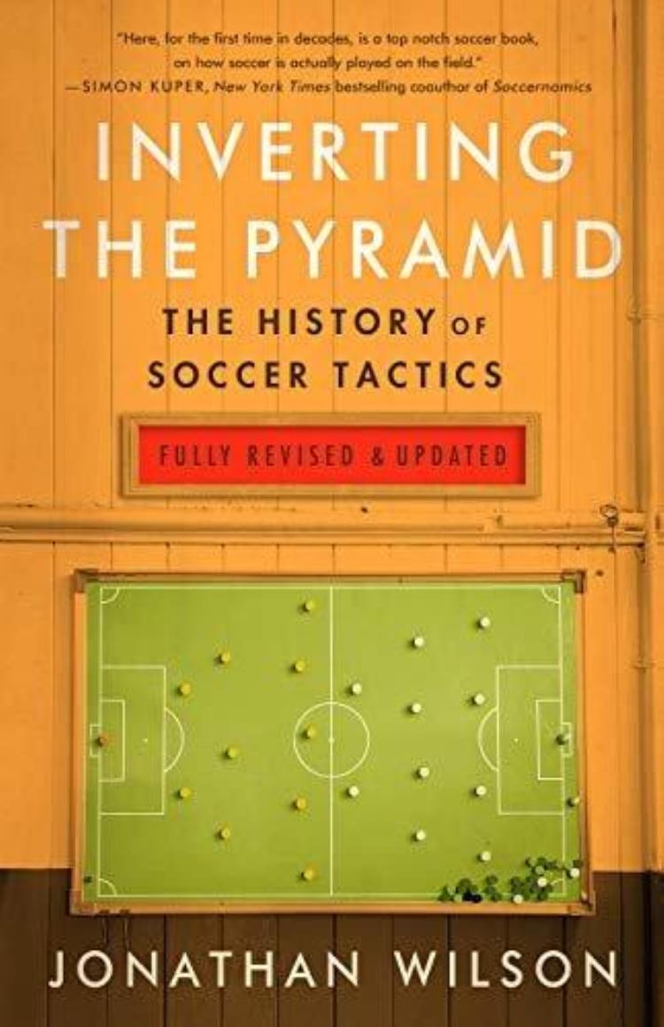 高级球迷必读的八本足球战术经典书籍「高级球迷必读的八本足球战术经典书籍」