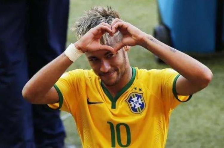 巴西足球10号球衣是谁「继贝利之后巴西足球队历史上10号球衣拥有者谁的表现最好呢」
