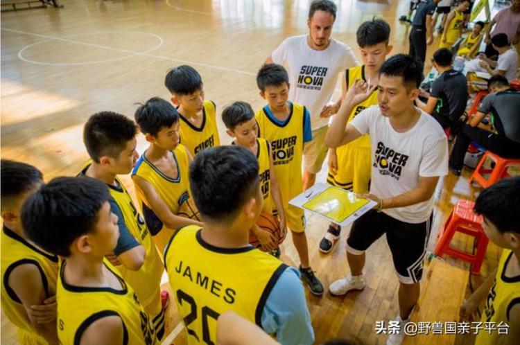 东莞儿童篮球培训机构哪个好「篮球网球足球当下东莞最热门儿童体育机构给你列好了」