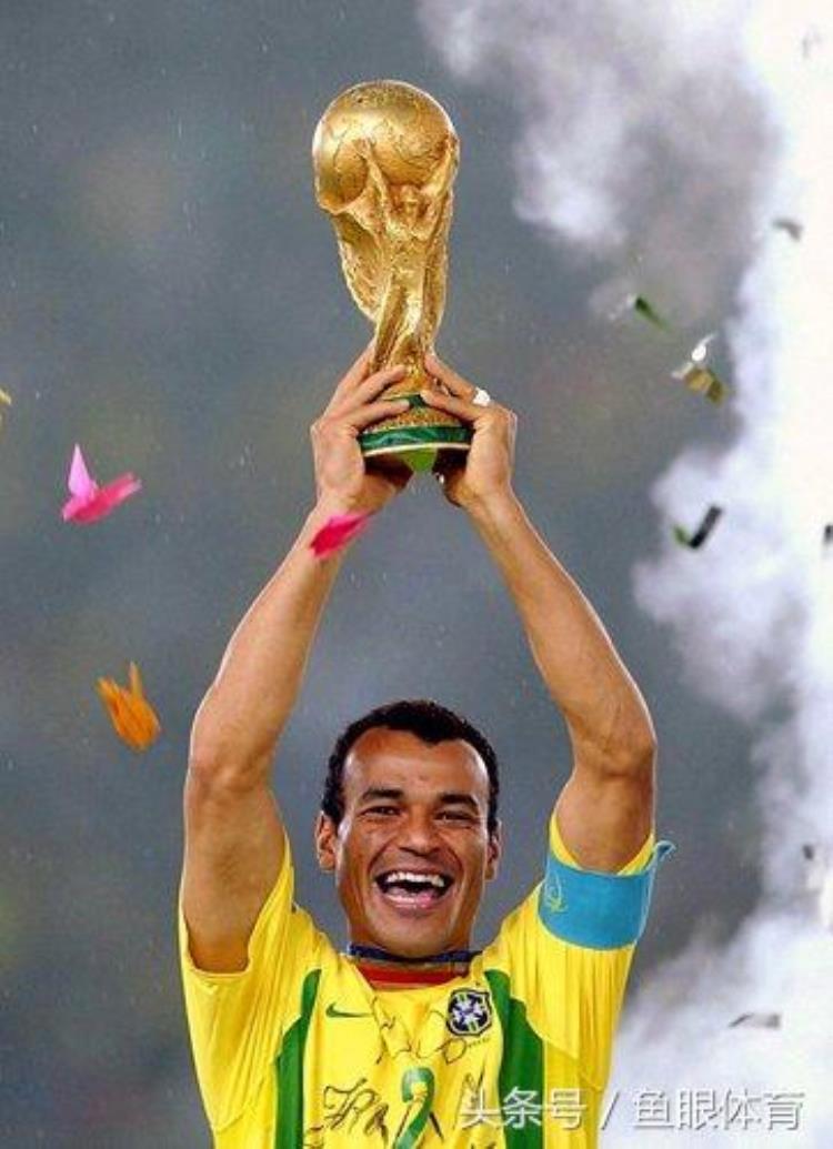皇冠明珠巴西足球十位最伟大的传奇巨星