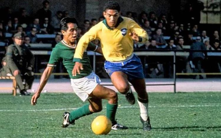 巴西足球内马尔接班人「巴西国家队历史最强11人内马尔卡卡难入替补」