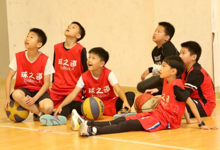 幼儿篮球培训该如何做「幼儿篮球培训该如何做」
