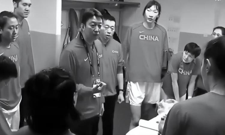 中国篮坛功勋黄菁因病离世篮协确认噩耗球迷沉痛哀悼