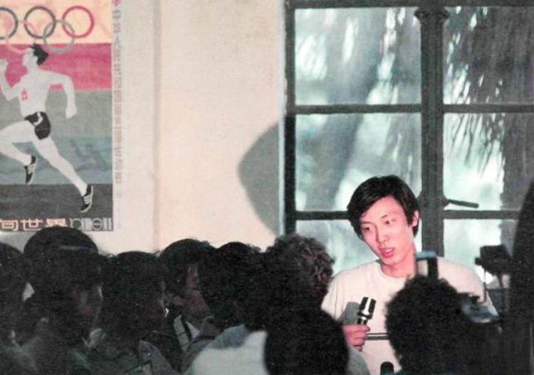 朱建华跳高冠军现状「跳高王子朱建华奥运会夺铜牌有心痛退役后人生现状怎样」