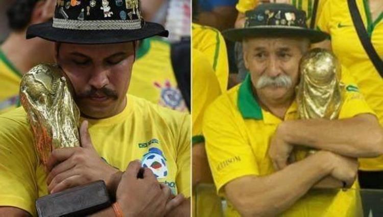 传承4年前巴西老爷爷捧金杯痛哭如今老人去世儿子替他送别巴西